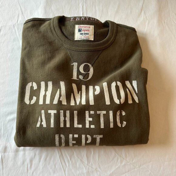 Todd Snyder x Champion Crewneck Sweatshirt - Picture 1 of 3